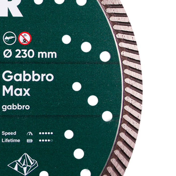 Close-up of Gabbro Max turbo rim blade with cooling slots